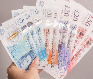 win cash £